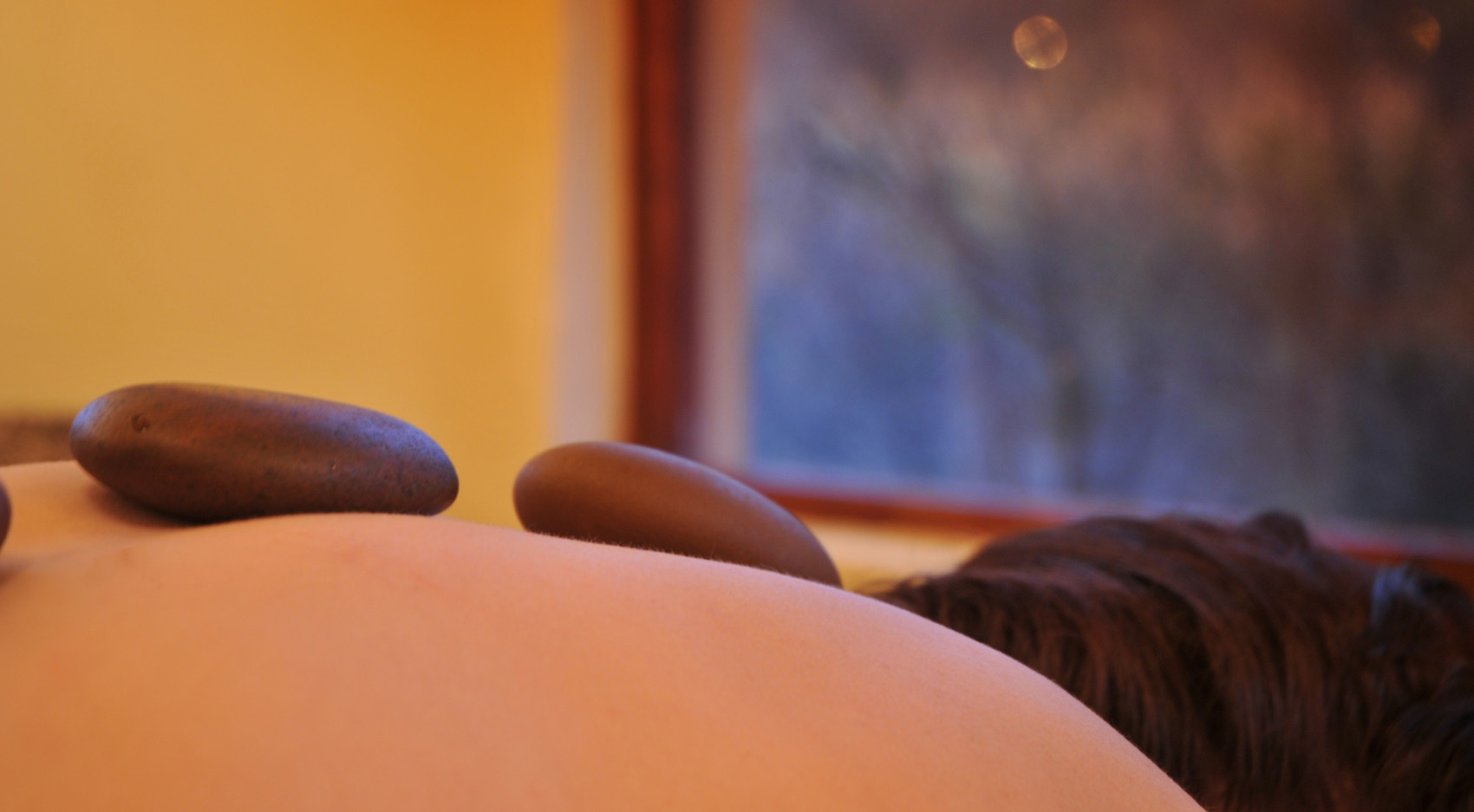 Hot Rock Massage at Tau Game Lodge